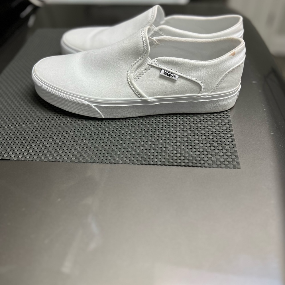 Womens Vans slip on sneakers. Size 9 barely worn!